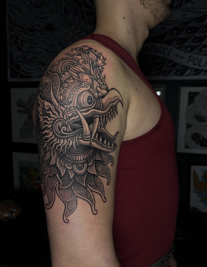 Ryan tattoer